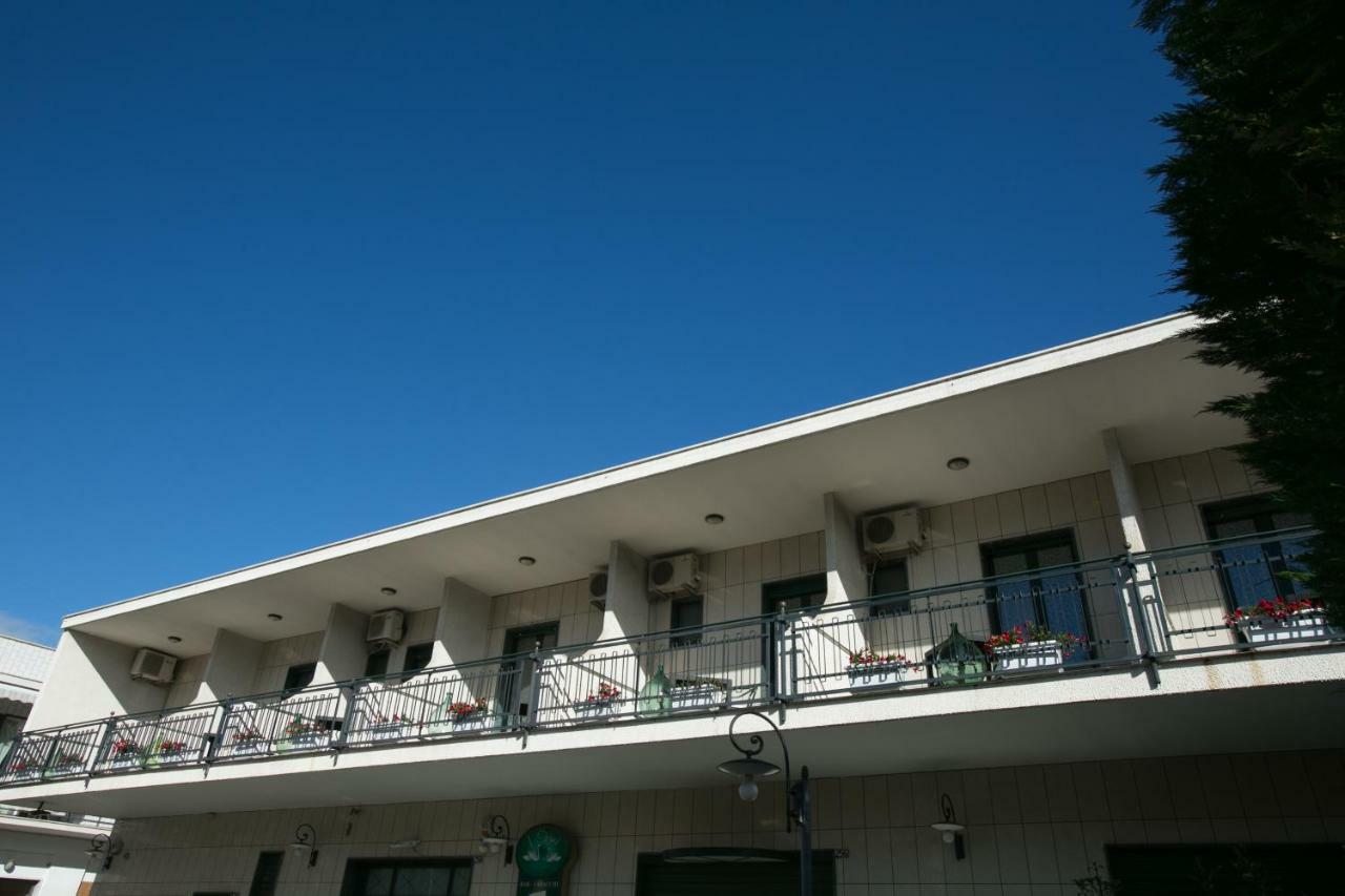 Hotel Bisceglie Exterior foto
